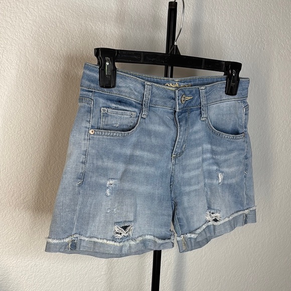 Arizona Jean Company Jean Shorts | Distressed Light Wash - Picture 3 of 6